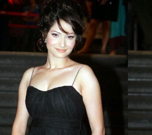 मशहूर एक्ट्रेस ने किया खुलासा : फिल्म में अच्छे रोल के लिए प्रोड्यूसर ने उनके साथ सोने की शर्त रखी थी