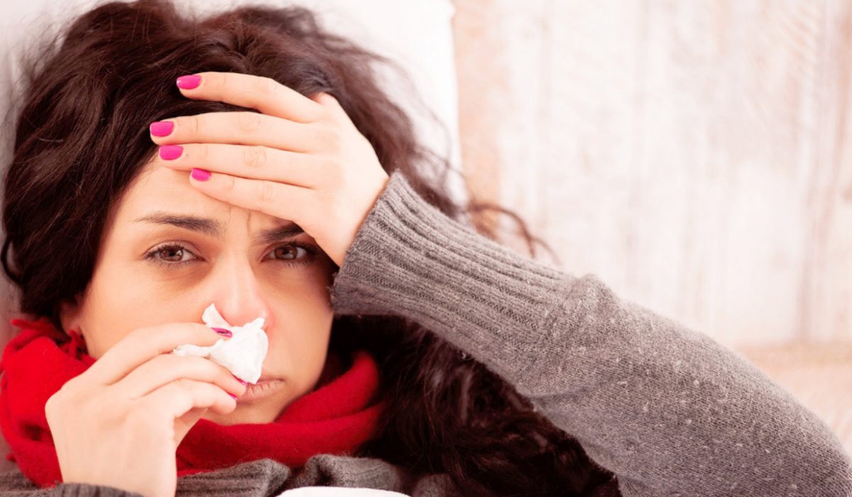 खांसी को सामान्य समझना घातक हो सकता है, तुरंत करें ये उपाय