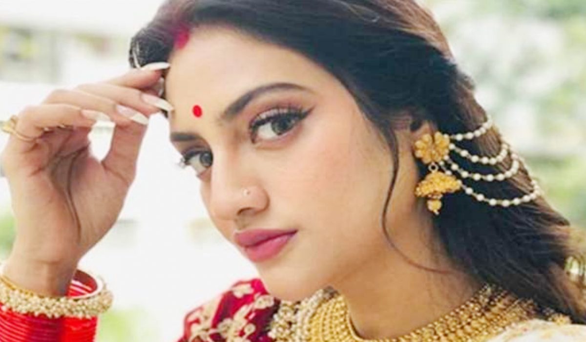 इन अभिनेत्रियों और सांसदों के बच्चे के पिता की दिलचस्पी खत्म, जन्म प्रमाण पत्र हुआ सार्वजनिक