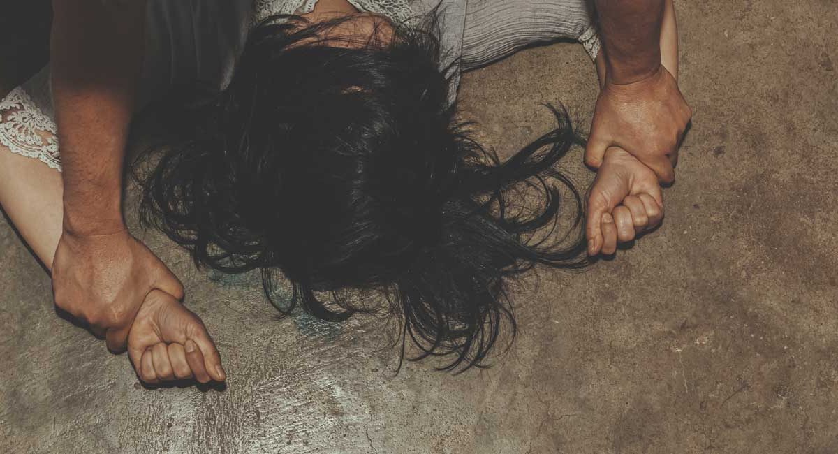 १७ साल की बच्ची से सामूहिक दुष्कर्म, तीन लोग गिरफ्तार