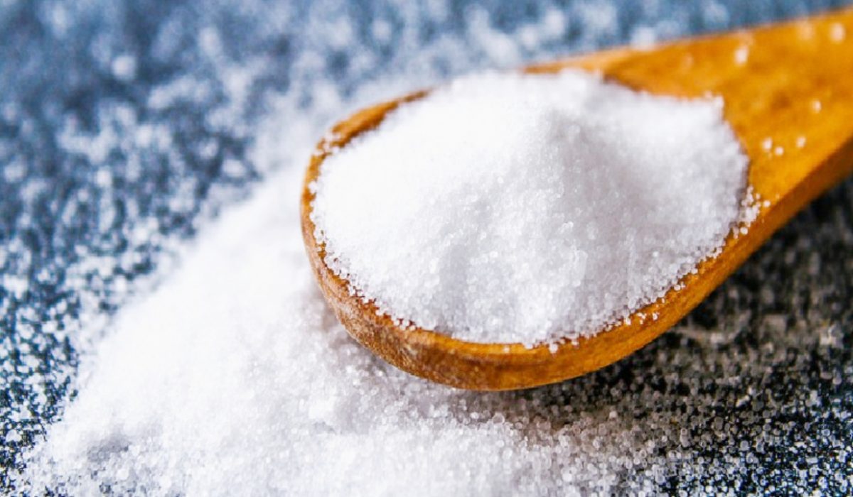 एक चुटकी नमक से तुरंत पाएं राहु के बुरे प्रभाव से छुटकारा [जानें]