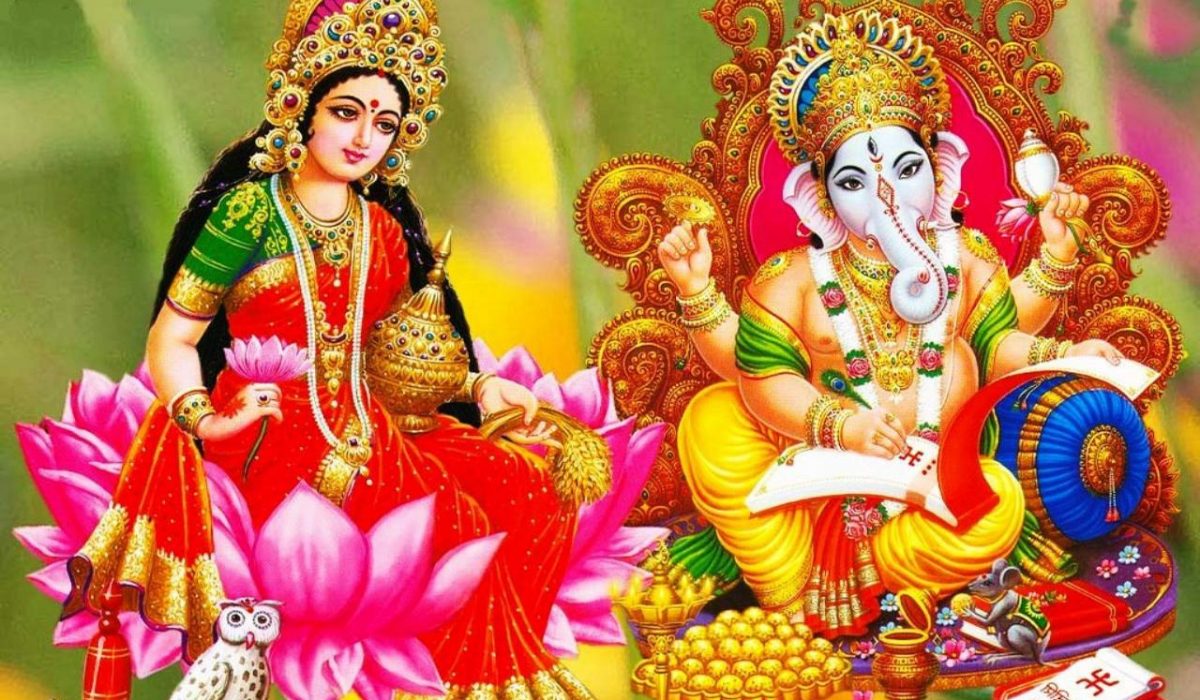 इस दिवाली घर को ऐसे सजाएं, वास्तु शास्त्र के अनुसार घर पर देवी लक्ष्मी की कृपा बरसेगी