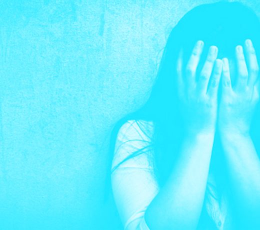 चलती ऑटो में गैंगरेप, बच्ची को सड़क पर फेंका और सभी फरार