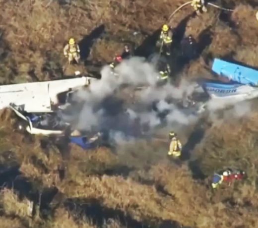 4 killed in small plane crash in U.S. Washington state