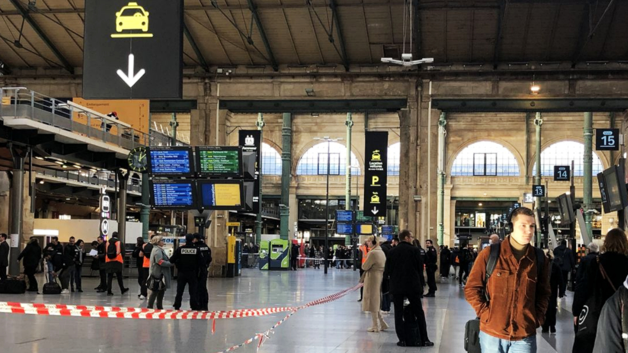 Paris train station stabbing attack