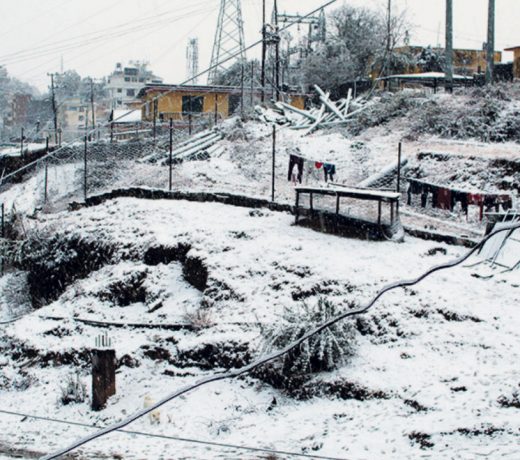 Weather today: possibility of light snowfall