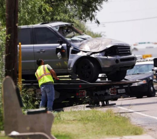 8 people died when a car hit a group of people in Texas, USA