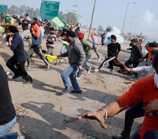 1 killed in police action on farmers in India