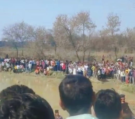 22 killed, 10 injured as tractor trolley overturns in India