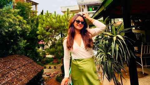 Actress Barsha Raut picture viral and pregnant discussed