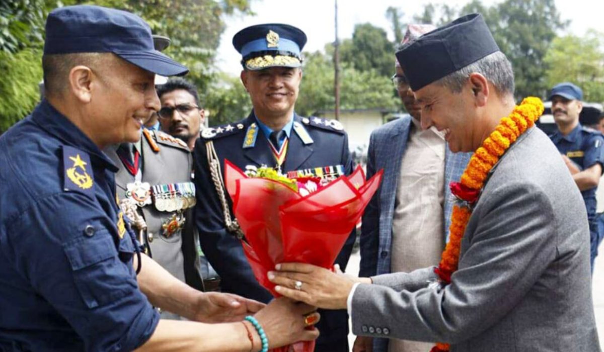 Bold Move by Home Minister : Chaos Erupts in VIP Circle Including 6 Former Prime Ministers