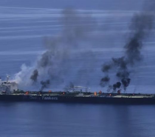 23 भारतीय सवार LPG टैंकर में भीषण आग