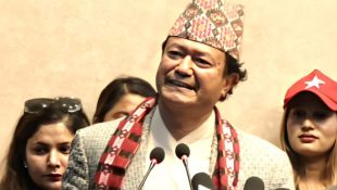 UML Chairman Oli is under pressure, central members join Prachanda’s party