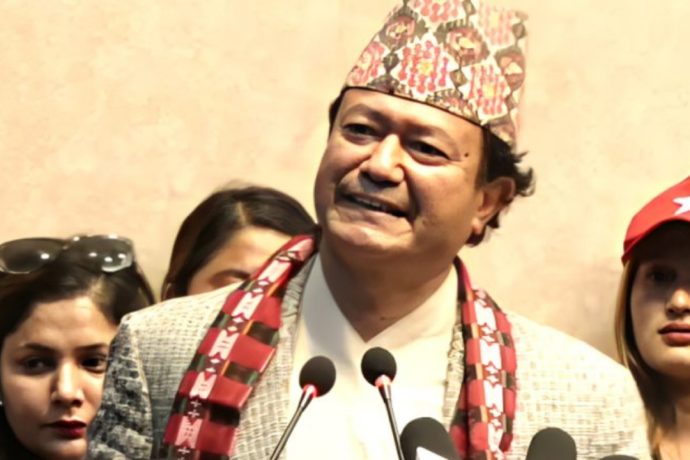 UML Chairman Oli is under pressure, central members join Prachanda’s party