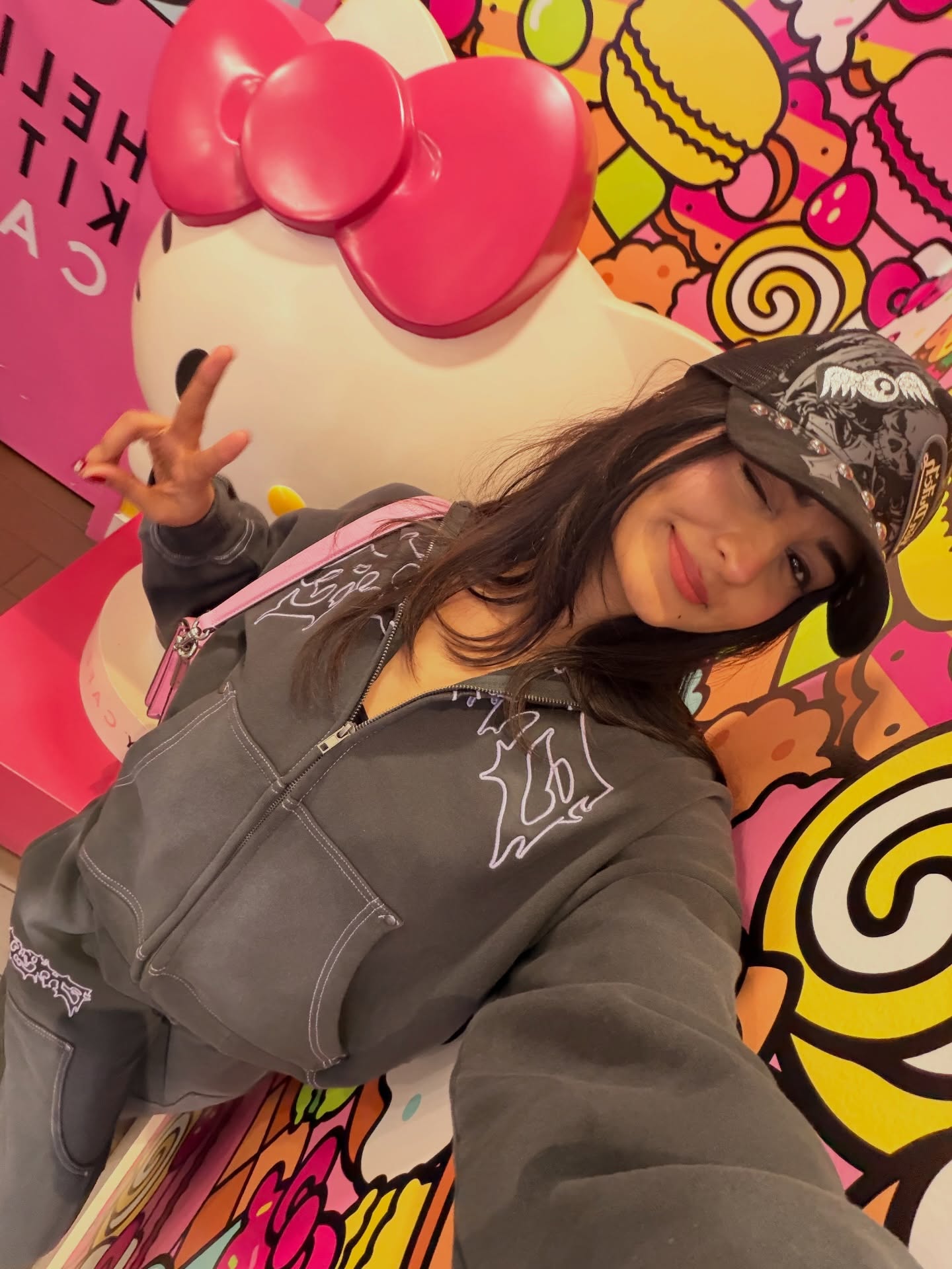 588464329 18391190716178345 283964425885352574 n