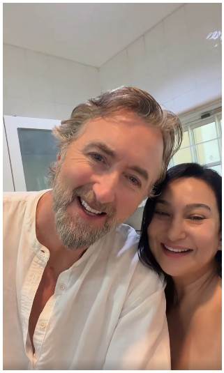 Screenshot 2025 12 25 182422